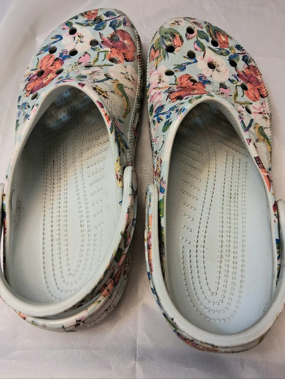 Crocs x Vera Bradley Classic Clogs Sea Air Floral Women's Size 10